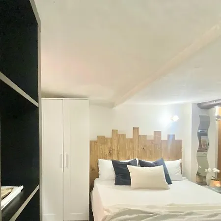 La Casa Del Duca *